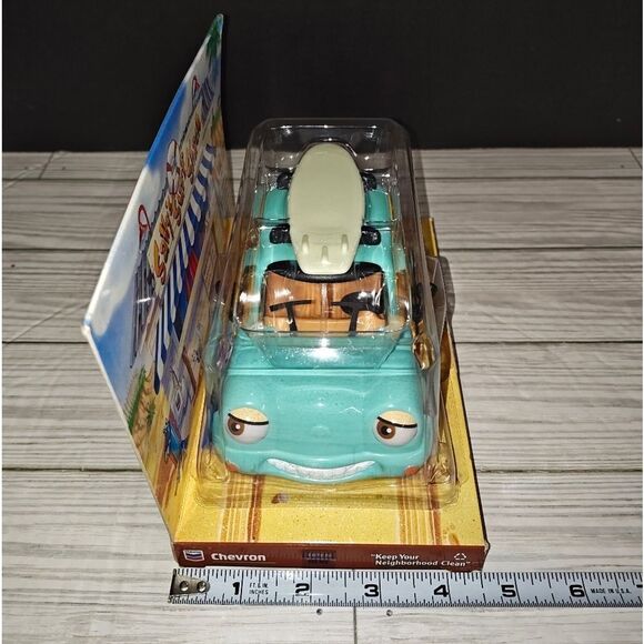 The Chevron Cars Techron Collectible Woody Wagon Toy Vehicle New Vintage 1999 - Picture 10 of 10